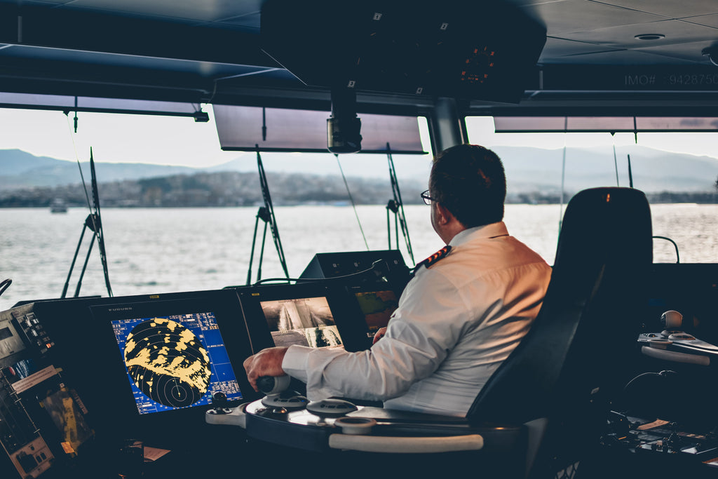 Radar/Satellitennavigation